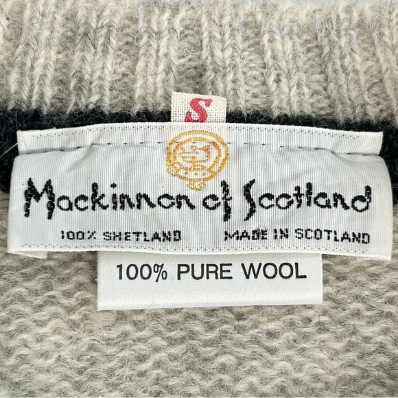 Mackinnon of Scotland 100% Shetland Wool Crew Neck Sweater size Small - Picture 3 of 6